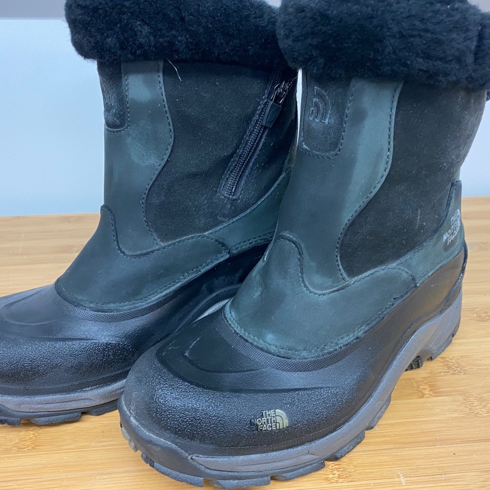 NORTH FACE WOMENS SNOW BOOT